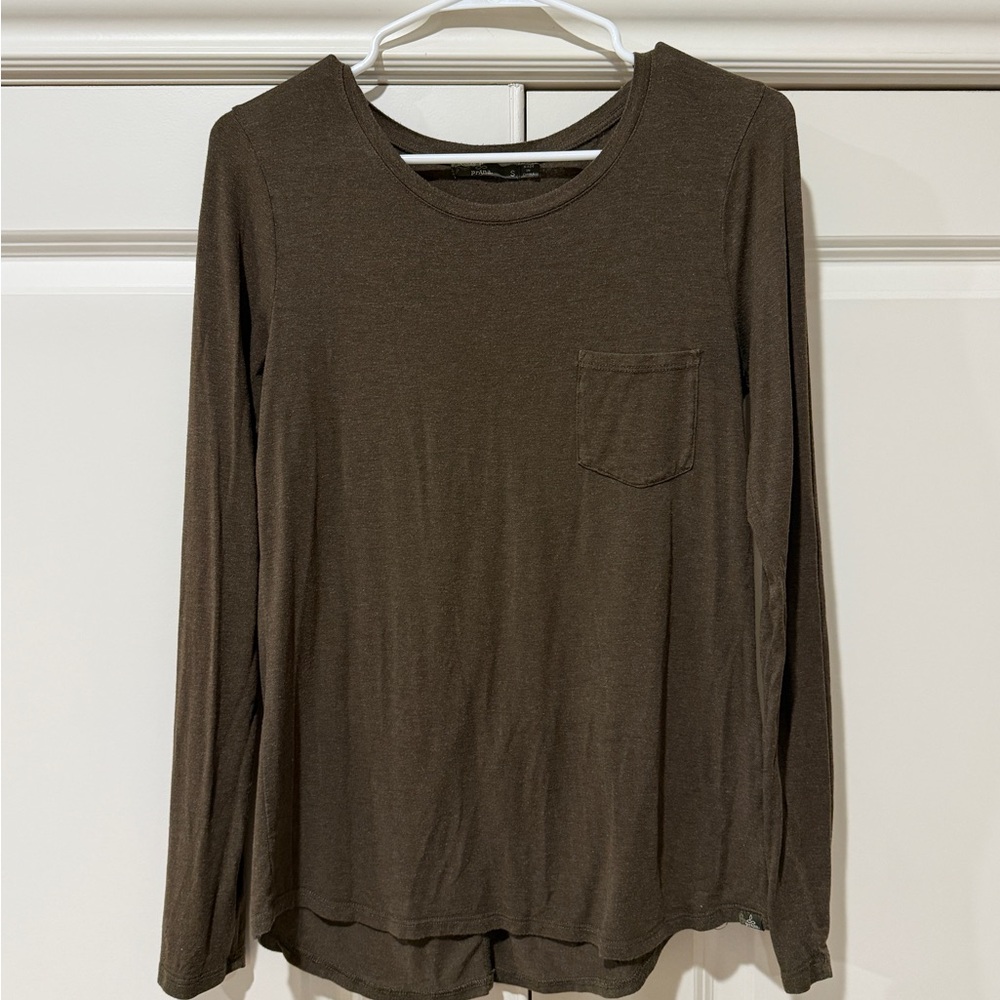 prAna brown long sleeve pocket tee size S